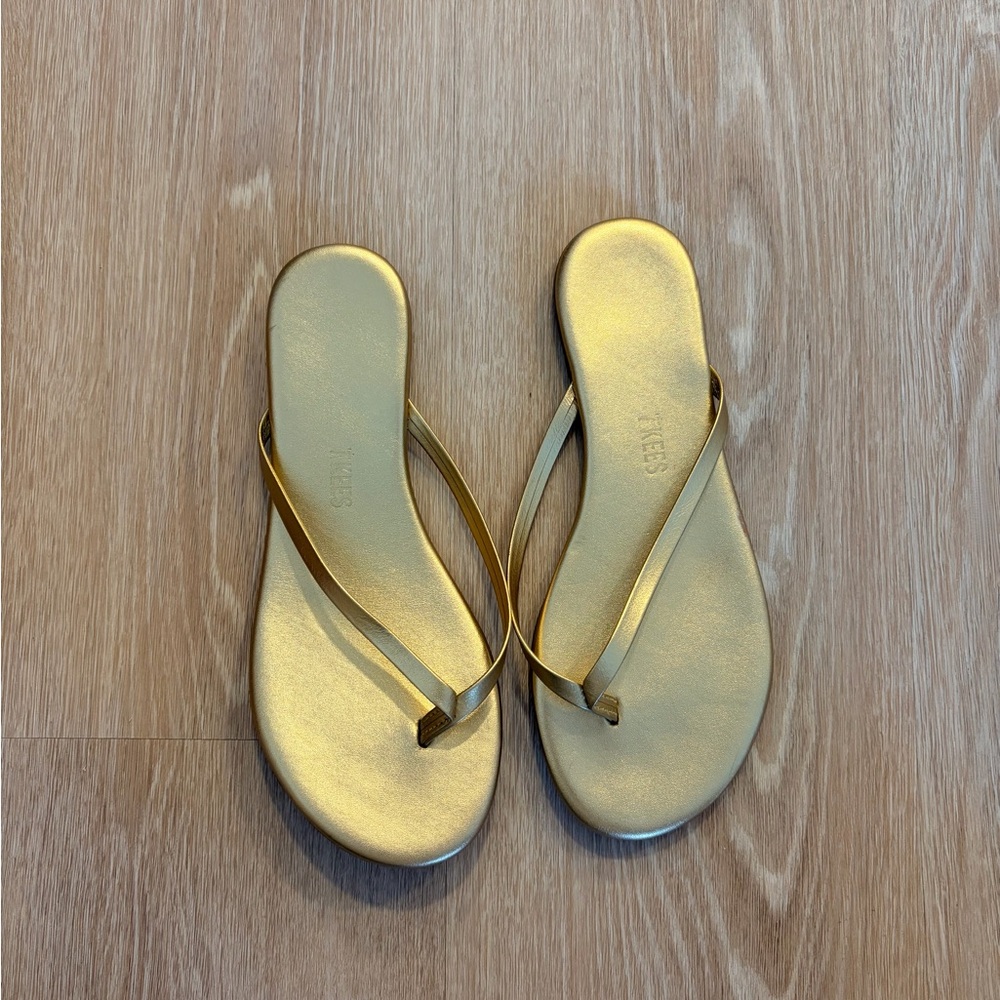 TKEES Gold Flip Flops - never worn
